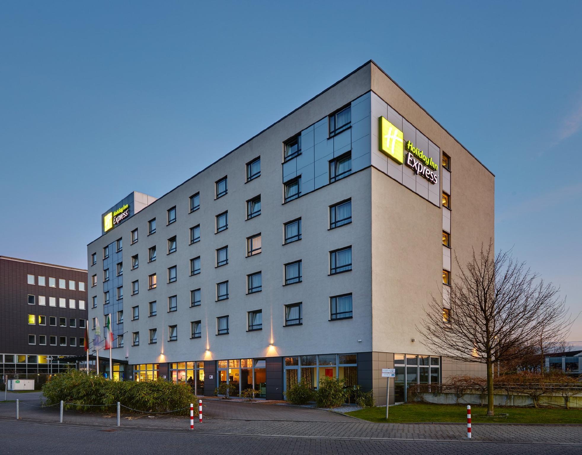 HOLIDAY INN EXPRESS DUESSELDORF CITY NORD, AN IHG HOTEL DUSSELDORF 3* ( Germany) - from £ 73 | HOTELMIX